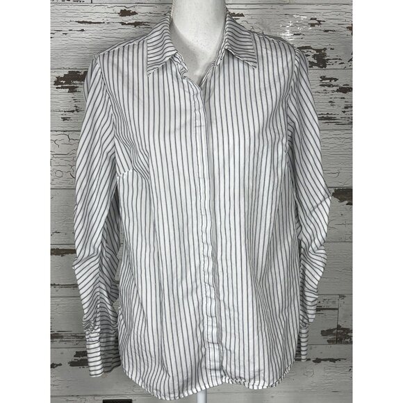 CABI Linear Shirt Button Front White with Black Stripes Sz M #4530 EUC - Picture 2 of 6